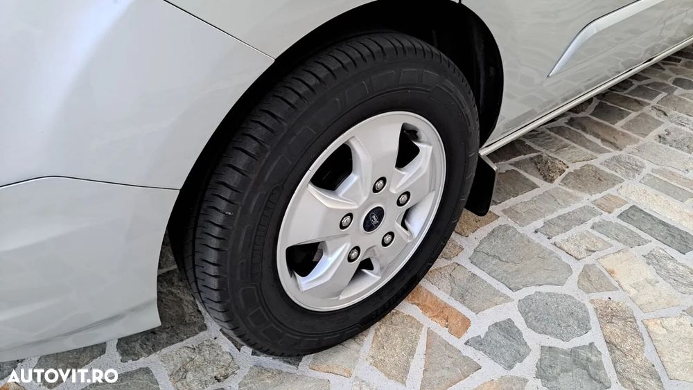 Ford Transit Custom - 15