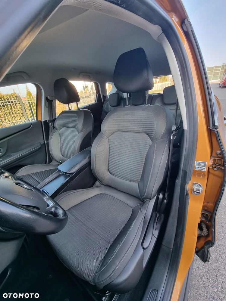 Renault Scenic 1.5 dCi Bose - 13