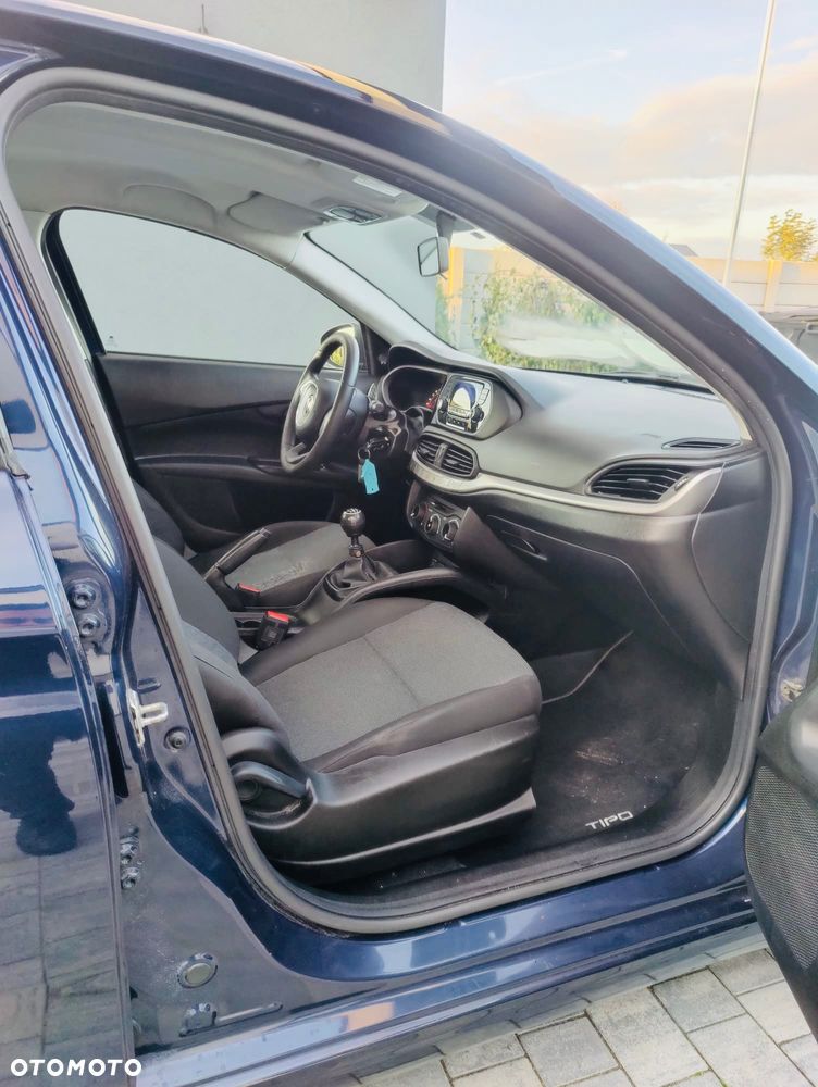 Fiat Tipo Sedan 15-20 - 11