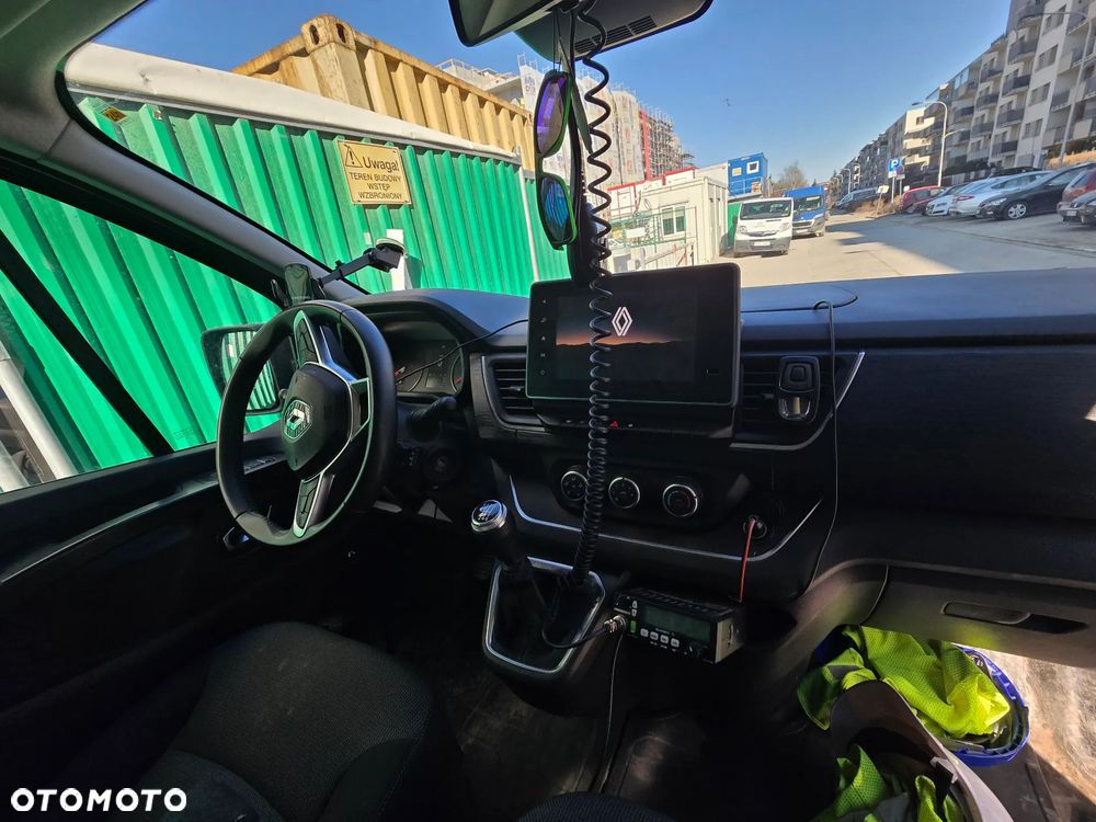 Renault Trafic 2.0 dCi - 4