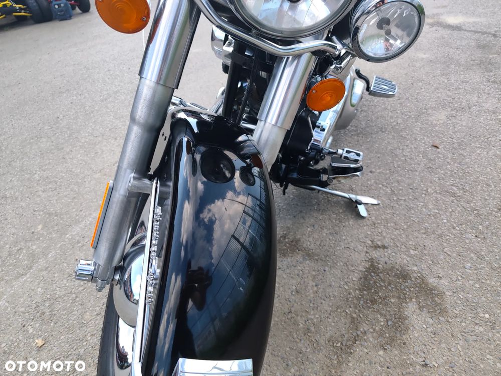 Harley-Davidson Softail Heritage Classic - 32