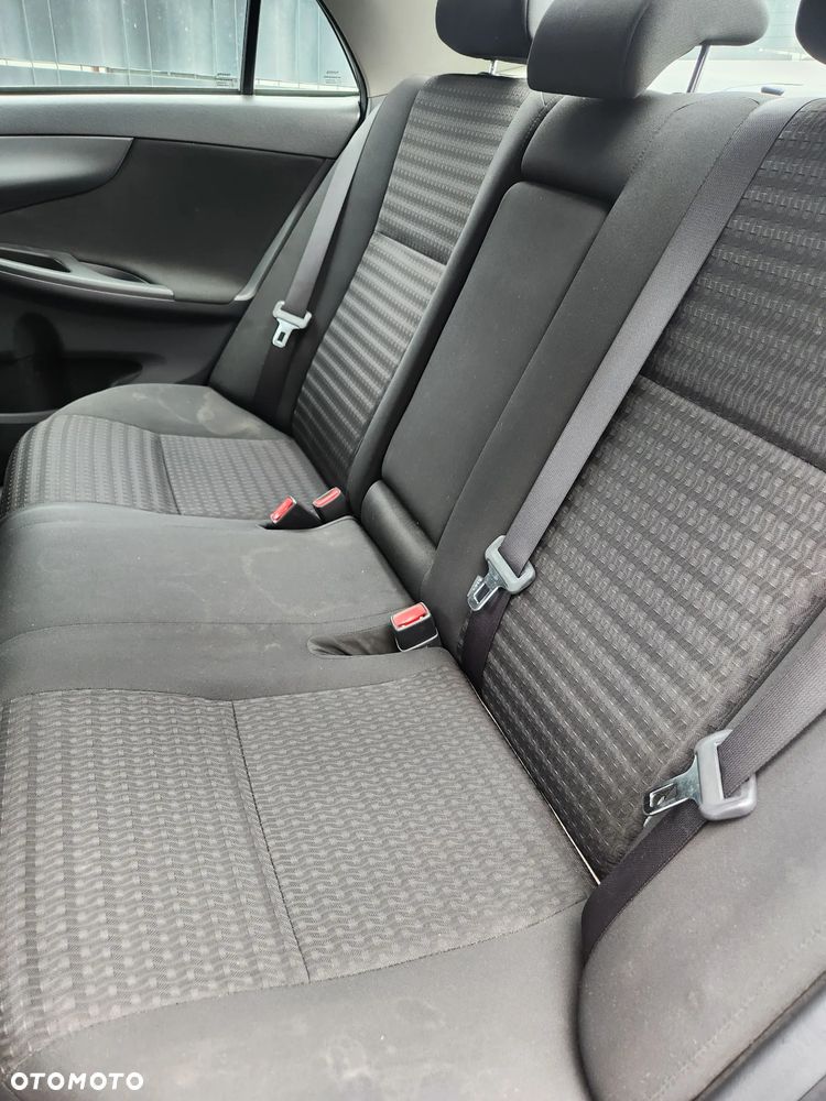 Toyota Corolla 1.6 Prestige - 8