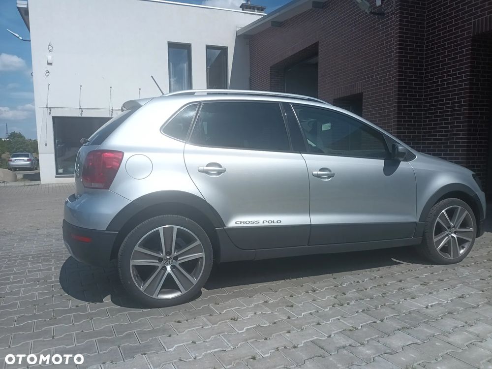 Volkswagen Polo Cross - 6