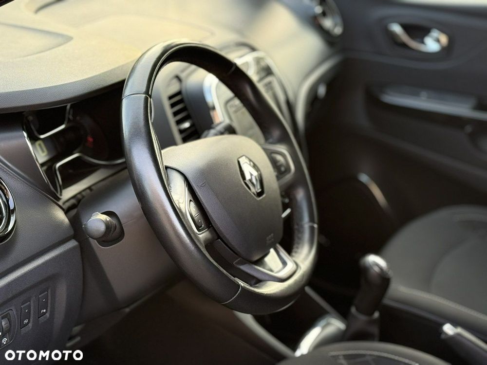 Renault Captur - 19