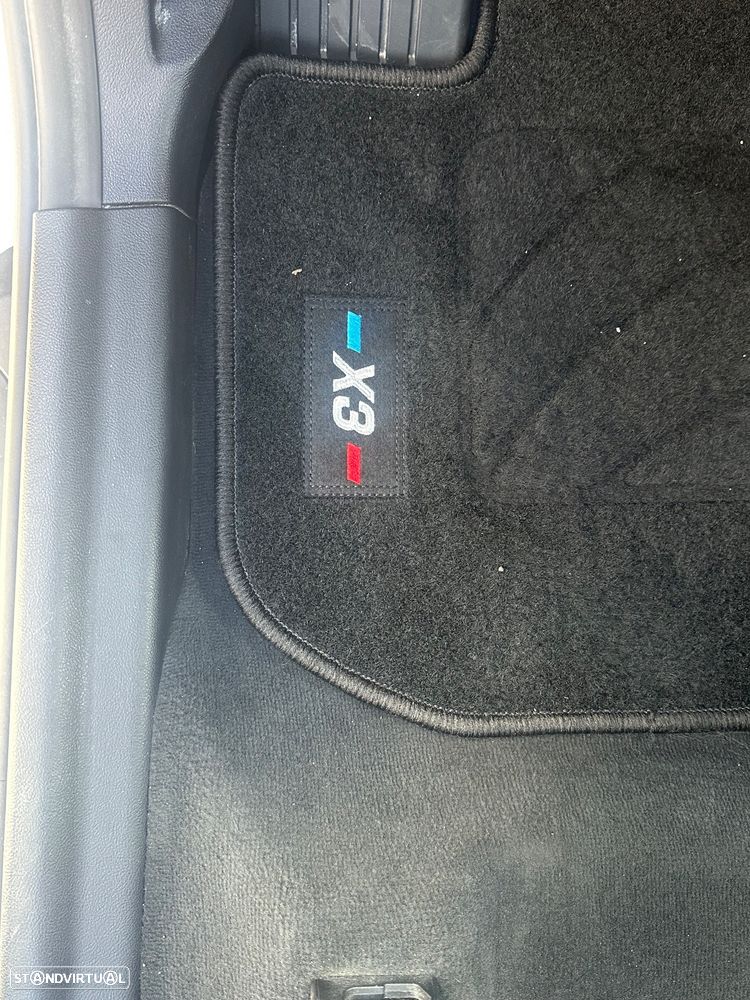 BMW X3 20 d xDrive Pack M - 12
