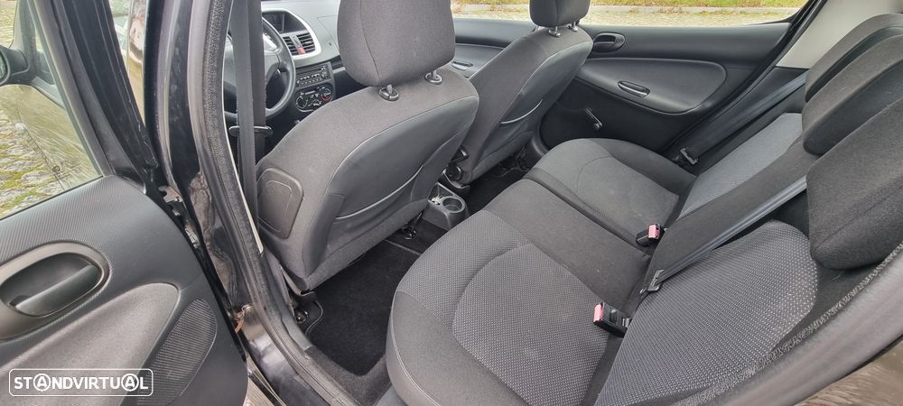 Peugeot 206+ 1.1 Urban - 10