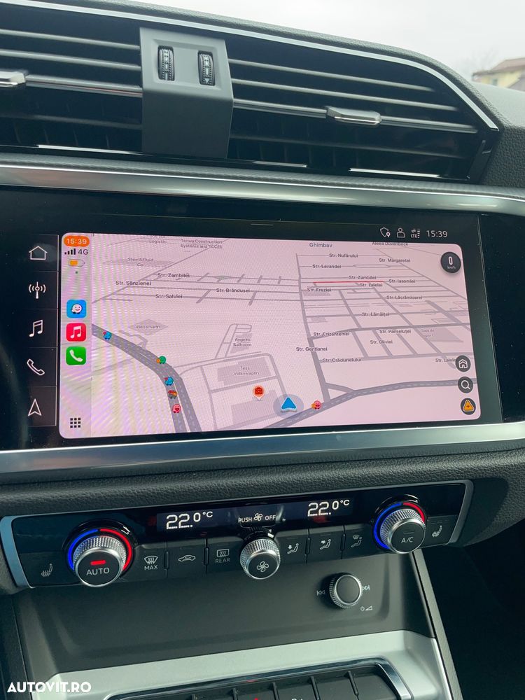 Audi Q3 2.0 TDI S tronic design - 23