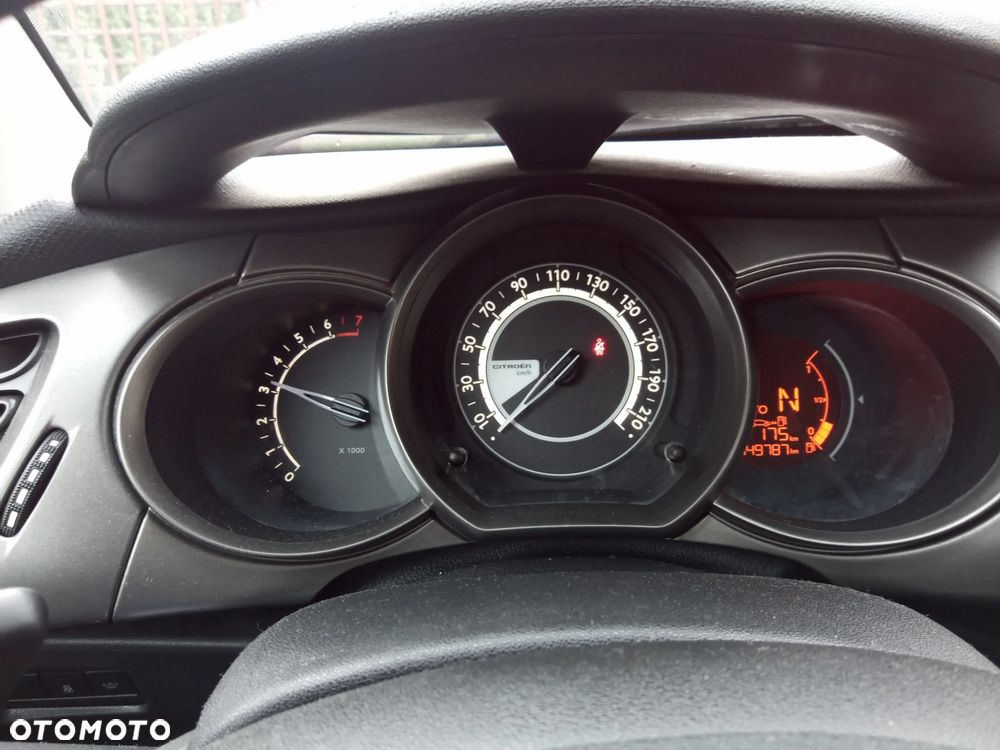 Citroën C3 Pure e-Tech VTi 82 ETG Tendance - 12