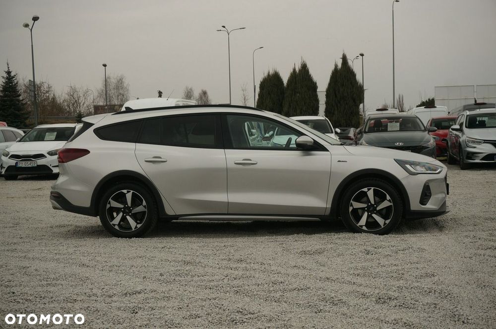 Ford Focus 2023 photo 5