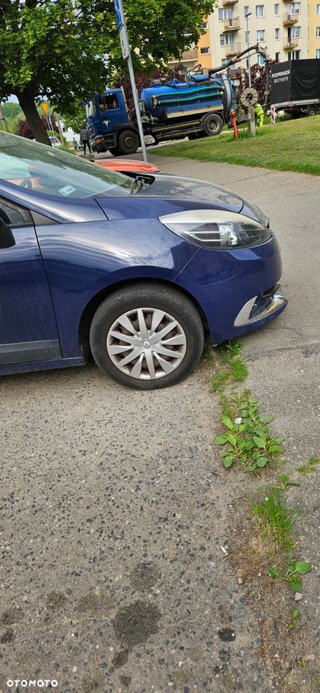 Renault Scenic - 5
