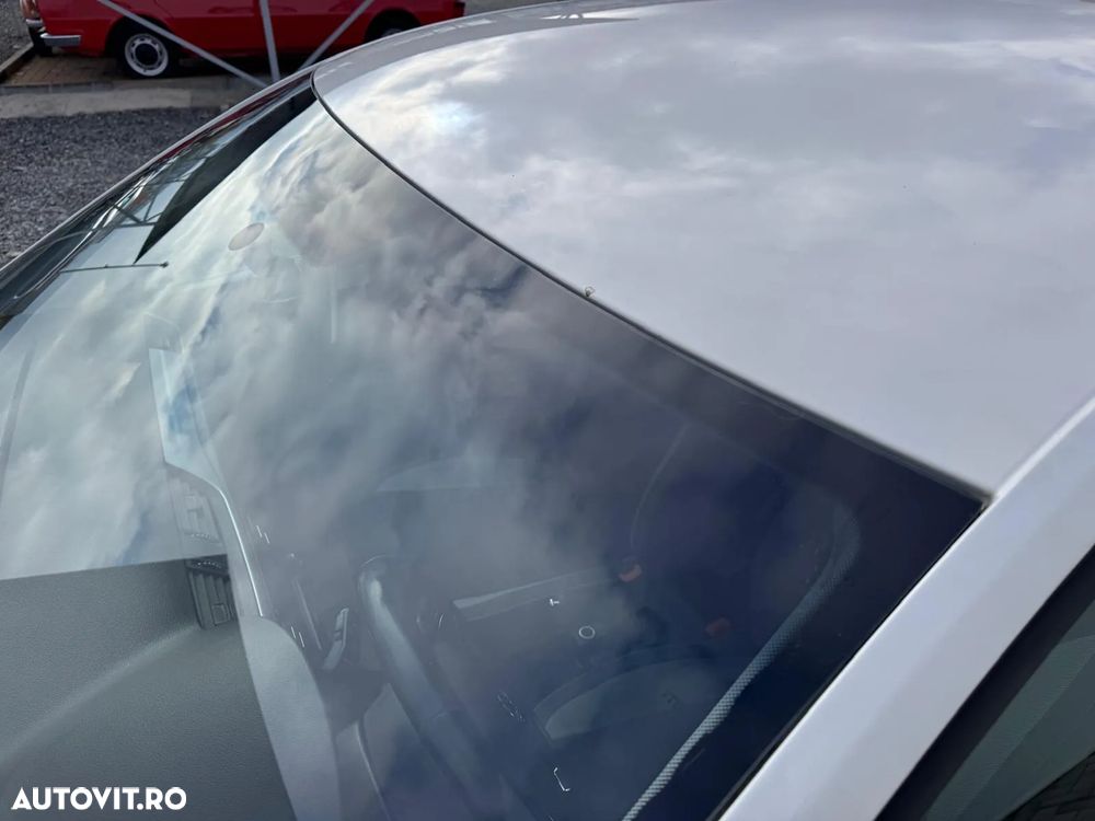 Skoda RAPID 1.0 TSI Ambition - 31