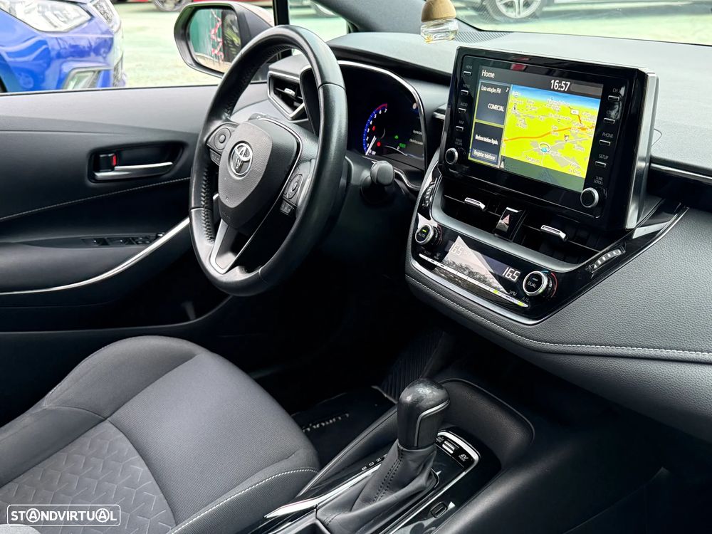 Toyota Corolla Touring Sports 1.8 Hybrid Comfort - 28