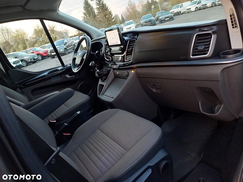 Ford Transit Custom - 23