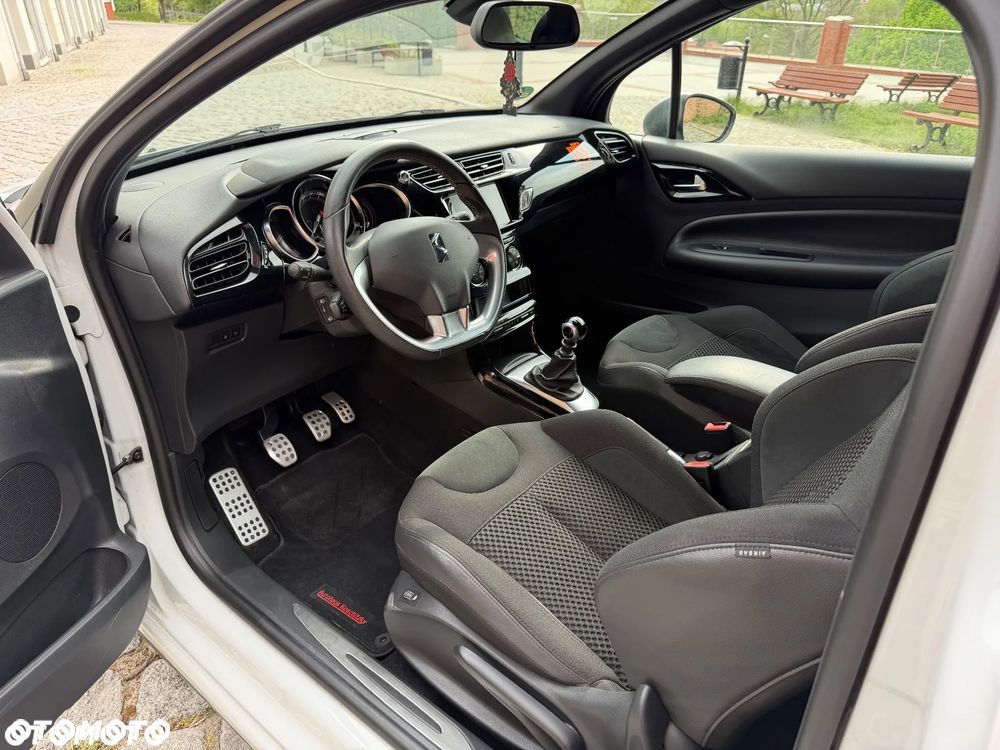 DS Automobiles DS 3 - 7