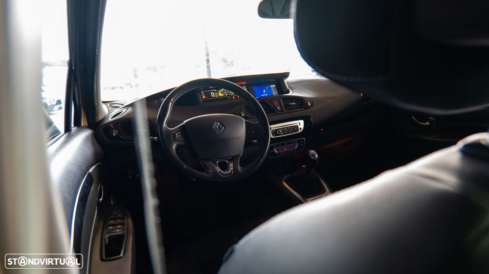 Renault Grand Scénic 1.6 dCi Bose Edition SS - 22