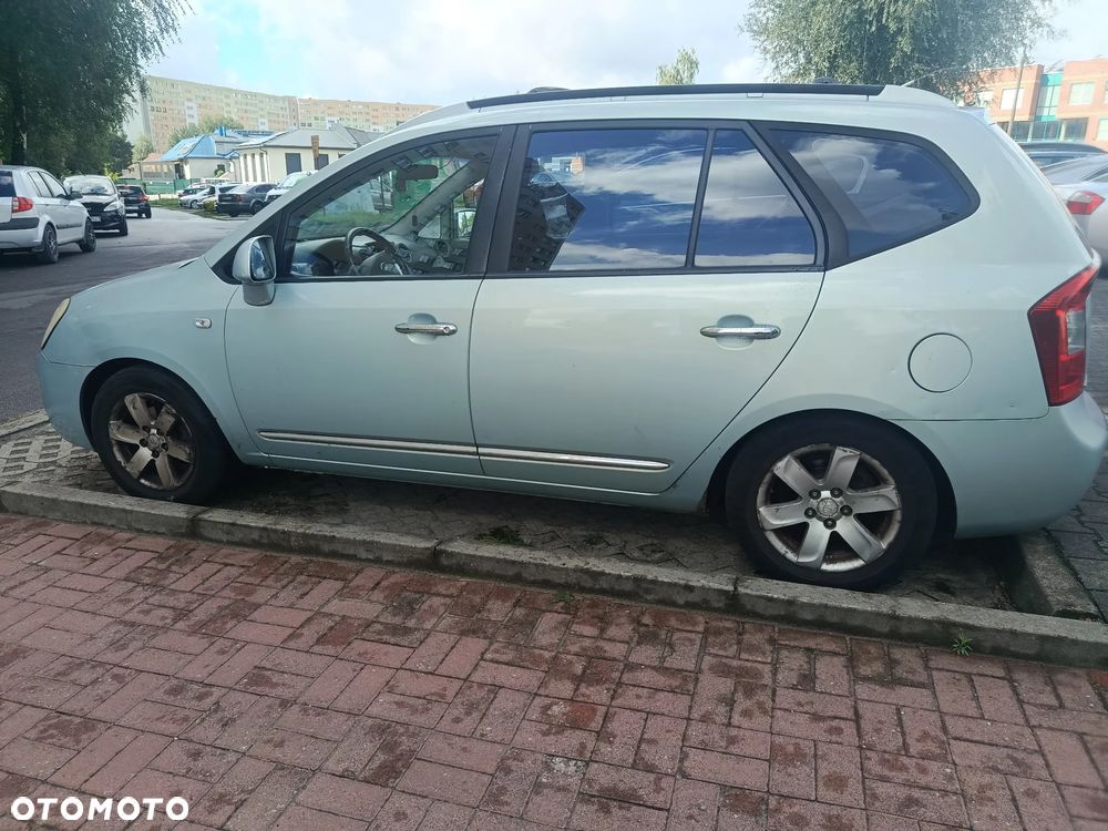 Kia Carens 2.0 EX - 3