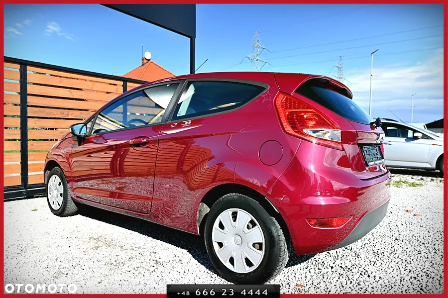 Ford Fiesta 1.25 Ambiente - 9