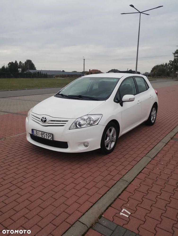 Toyota Auris 2.0 D-4D Premium - 7