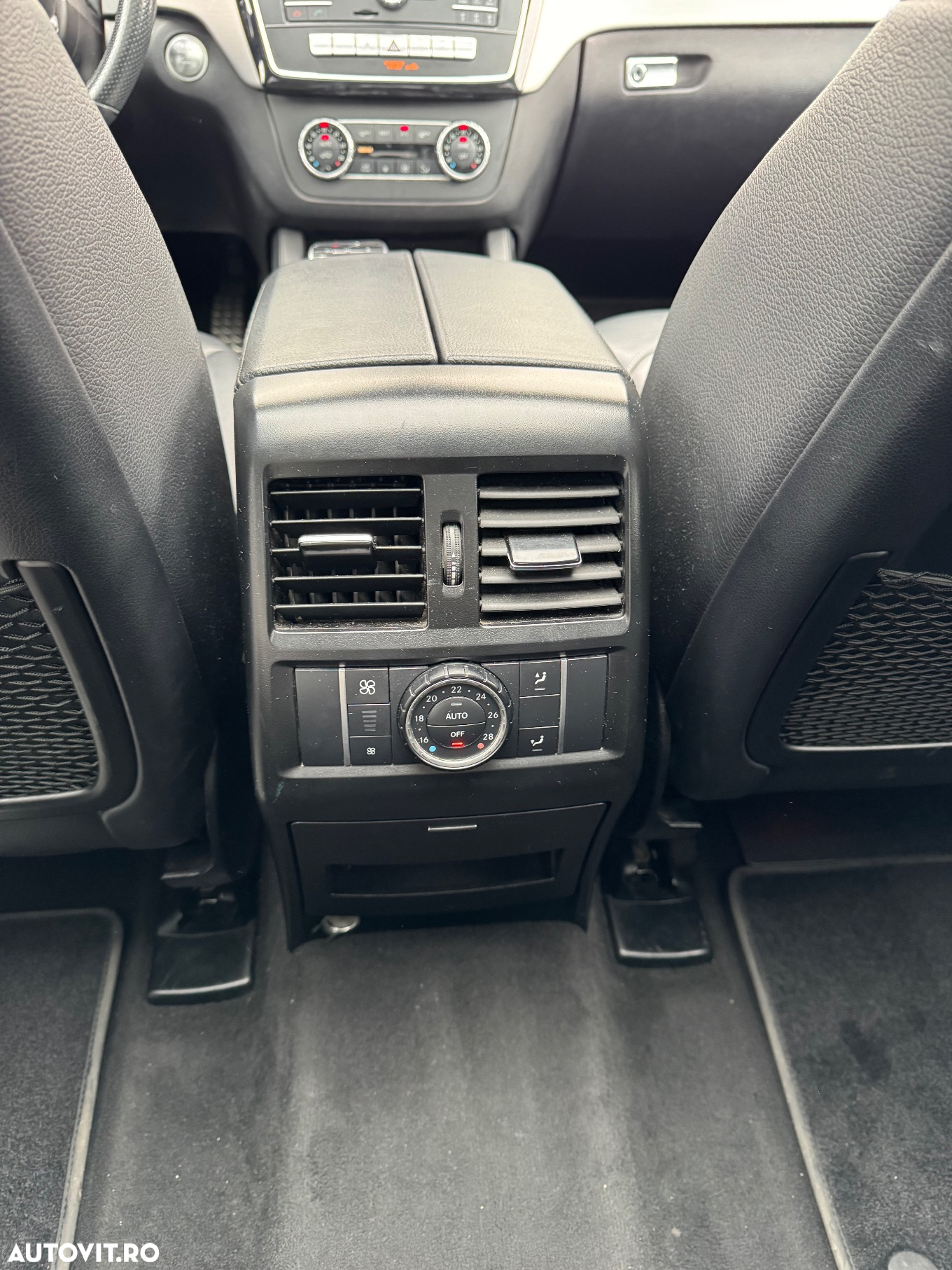 Mercedes-Benz GLE 350 d 4MATIC - 25
