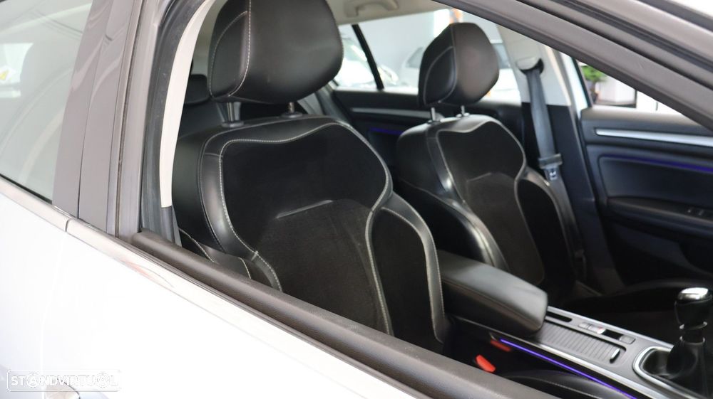 Renault Mégane ENERGY dCi 110 INTENS - 12