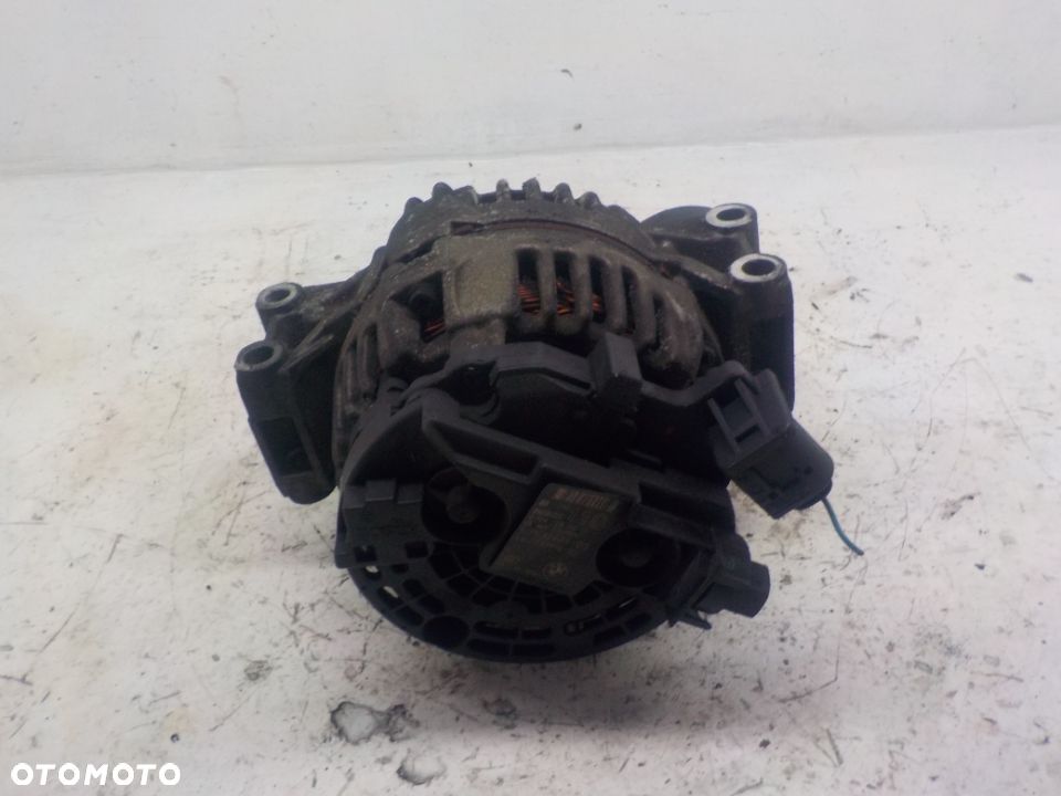 BMW E87 ALTERNATOR 7532964 - 1