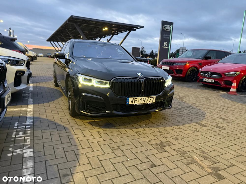 BMW Seria 7 750i xDrive - 7