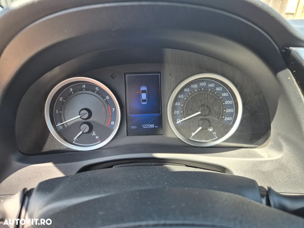 Toyota Corolla 1.6 Valvematic Luna - 8