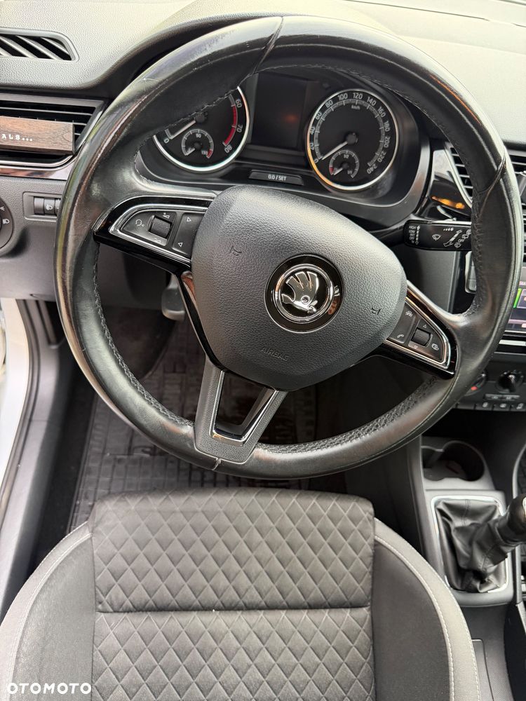 Skoda RAPID 1.0 TSI Ambition - 7