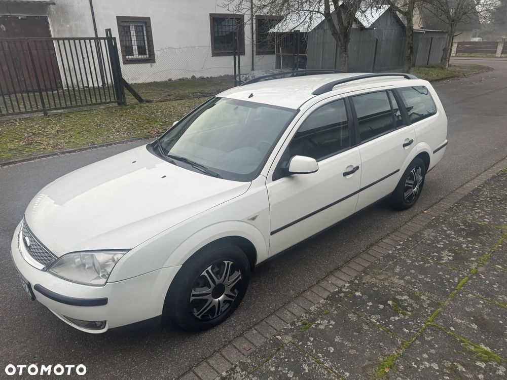 Ford Mondeo 2.0 Ambiente - 6