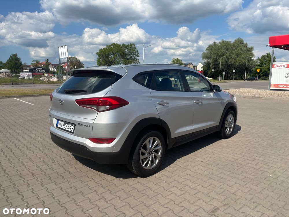 Hyundai Tucson blue 1.7 CRDi 2WD Classic - 16