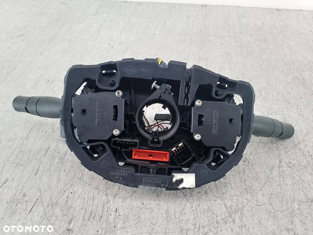 PRZEŁĄCZNIK ZESPOLONY RENAULT MEGANE II ( 02-09 ) 8200213760 1.6 16V - 2