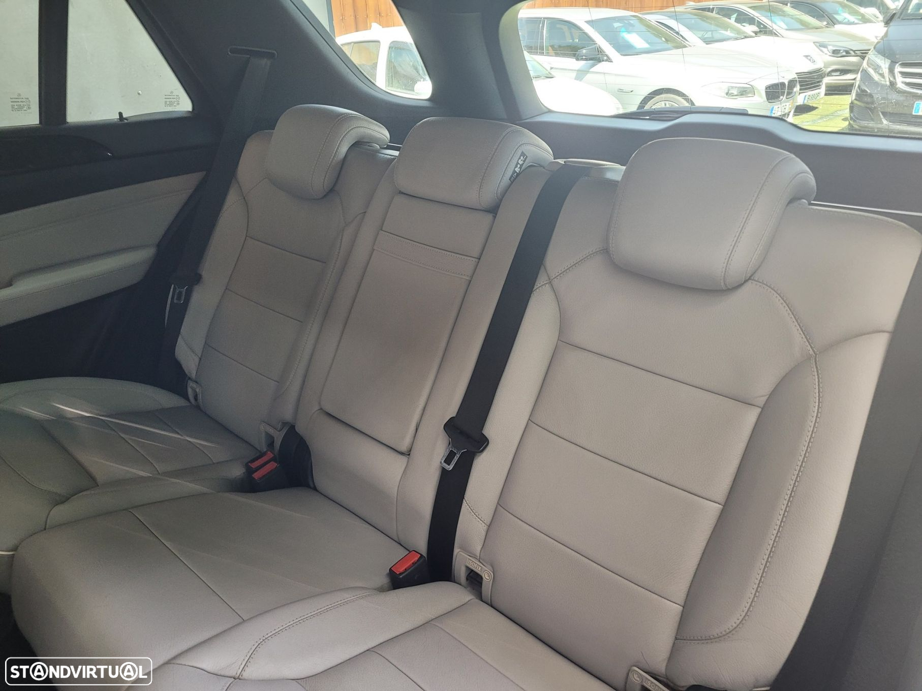 Mercedes-Benz ML 250 BlueTEC - 12