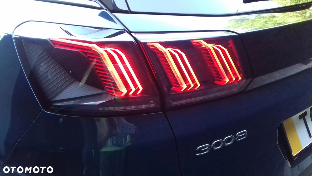 Peugeot 3008 1.2 PureTech GT S&S - 27