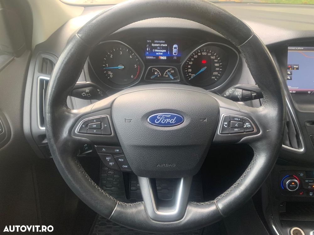 Ford Focus 1.5 EcoBlue Start-Stopp-System Aut. TITANIUM - 9