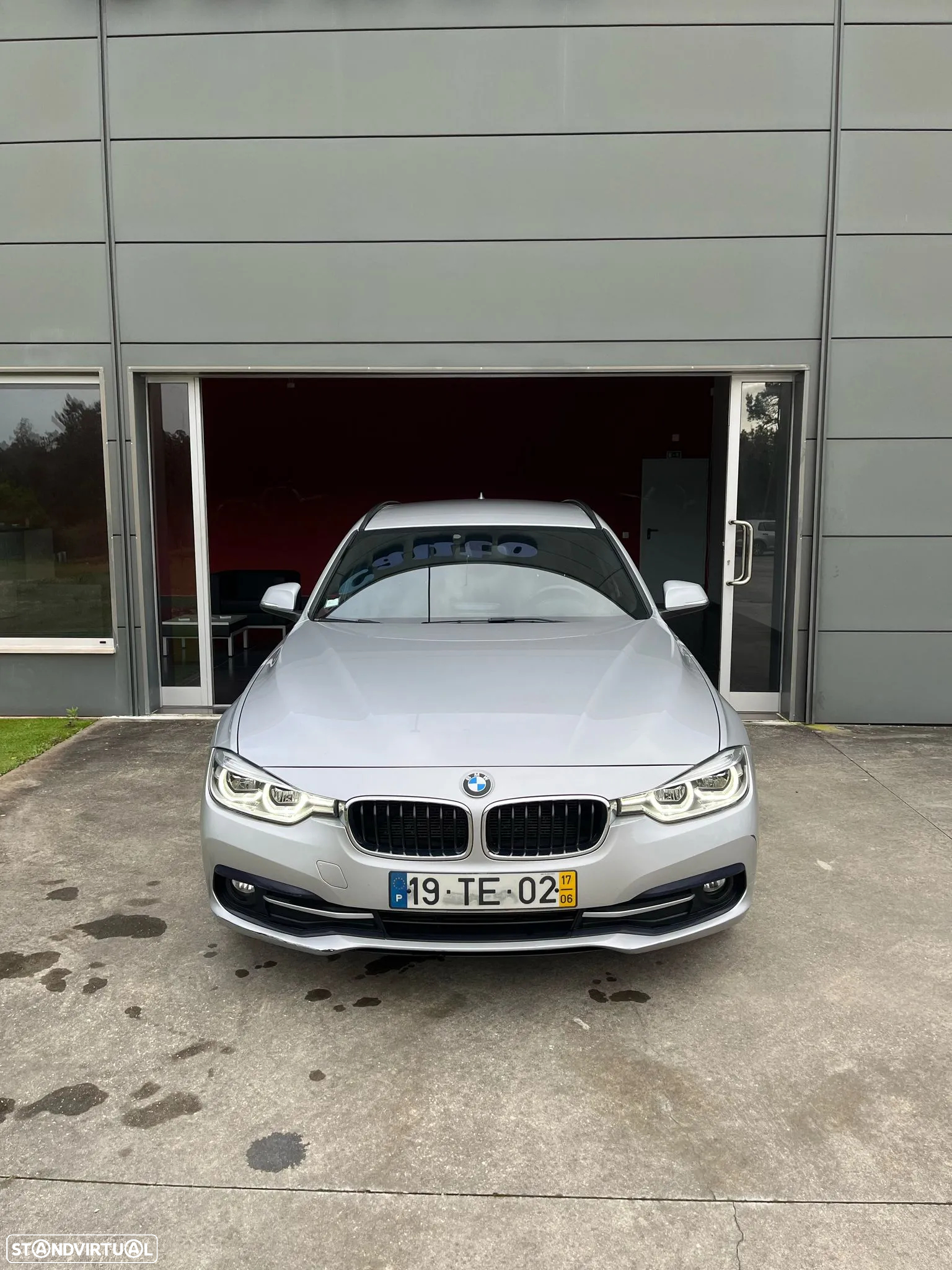 BMW 318 d Line Sport Auto - 2