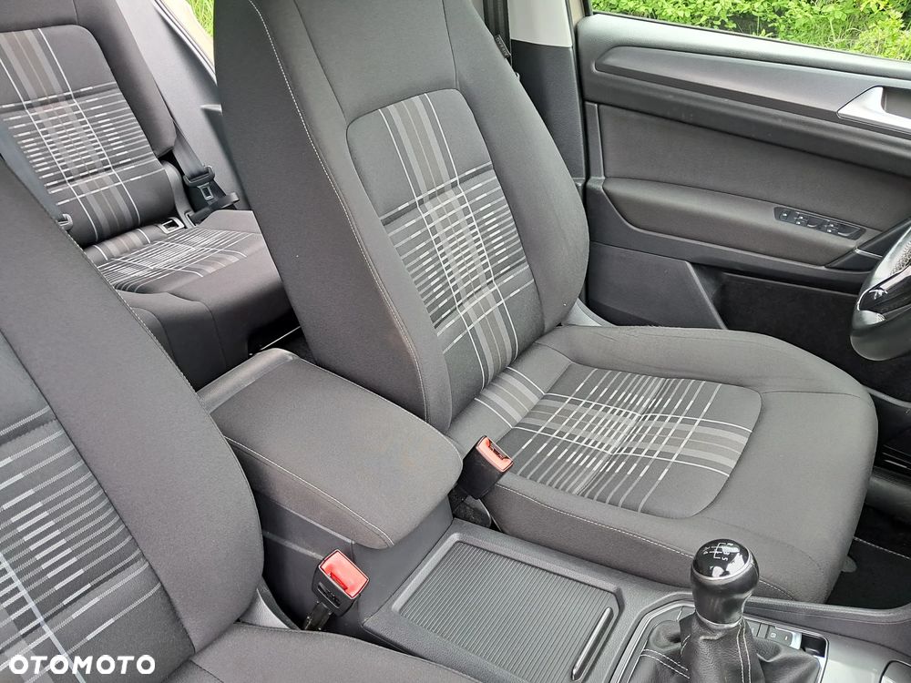 Volkswagen Golf Sportsvan - 14