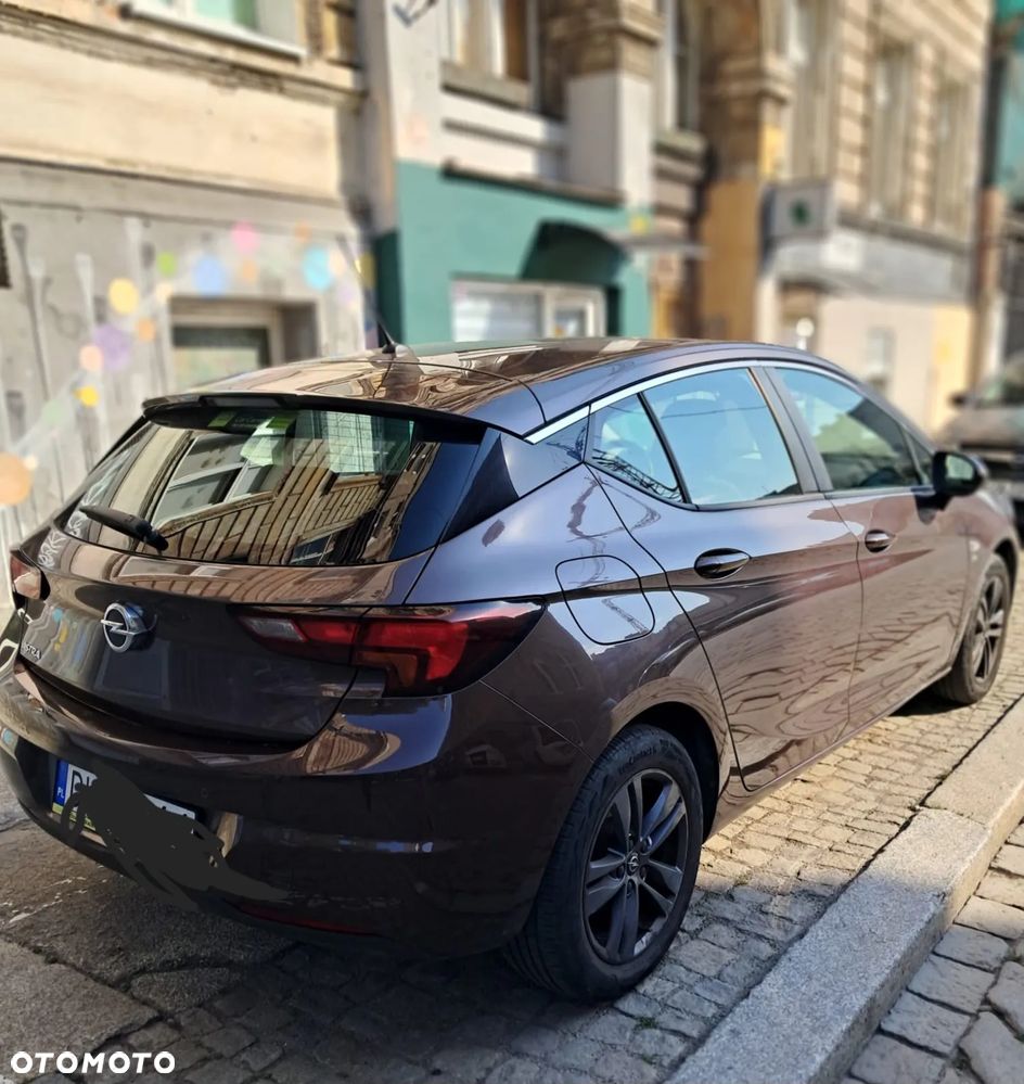 Opel Astra 1.4 T 120 Lat - 10