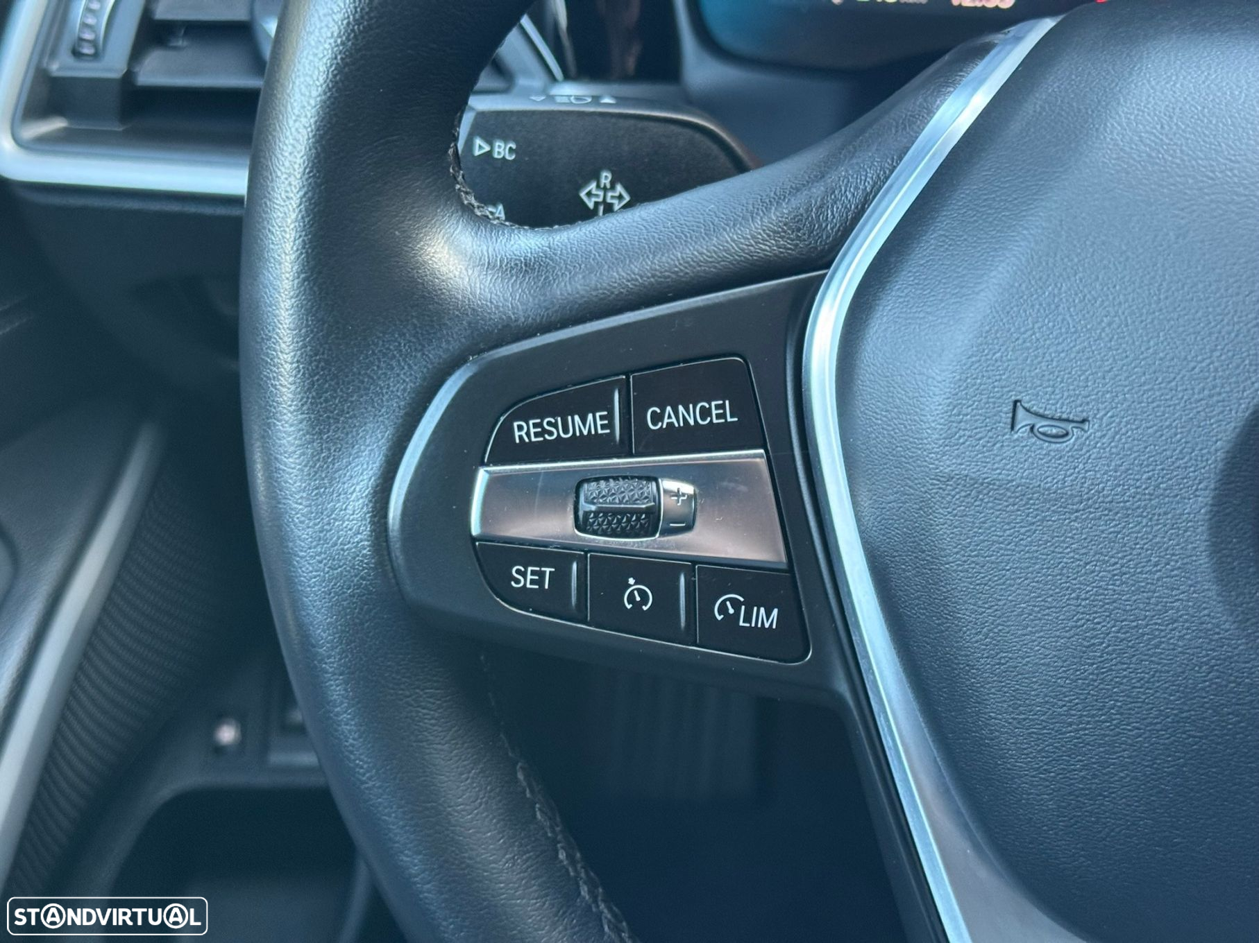 BMW 320 e Touring Auto - 29