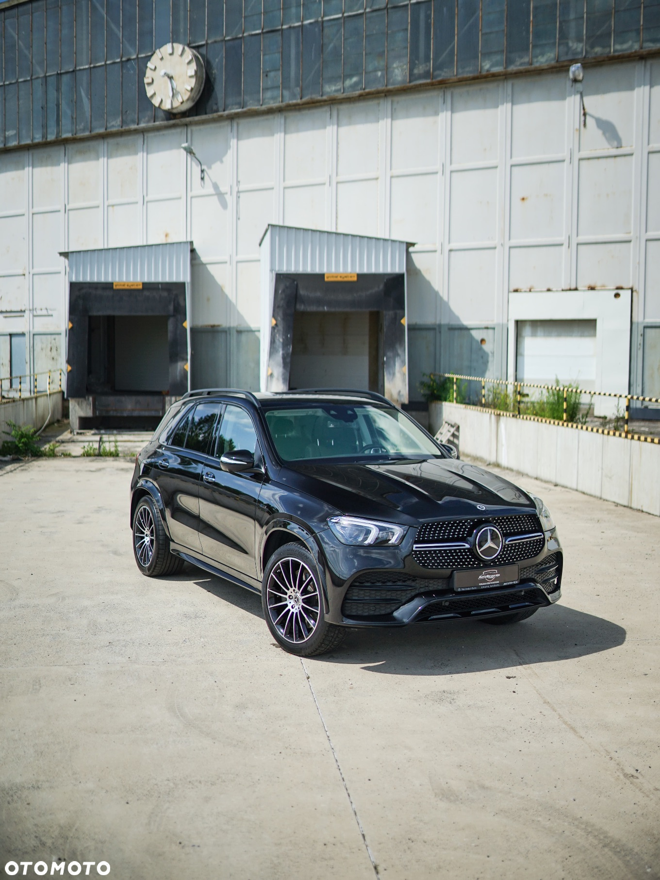 Mercedes-Benz GLE - 23