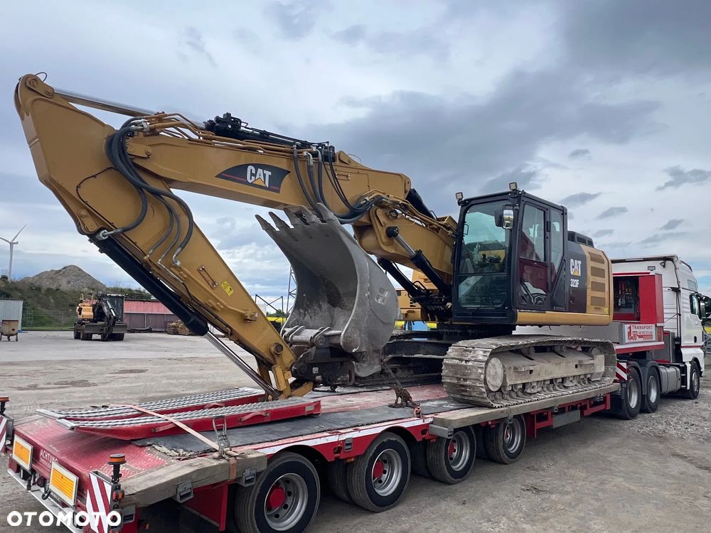 Caterpillar CAT 323FL 2017 sprzedaż 2018 - 9