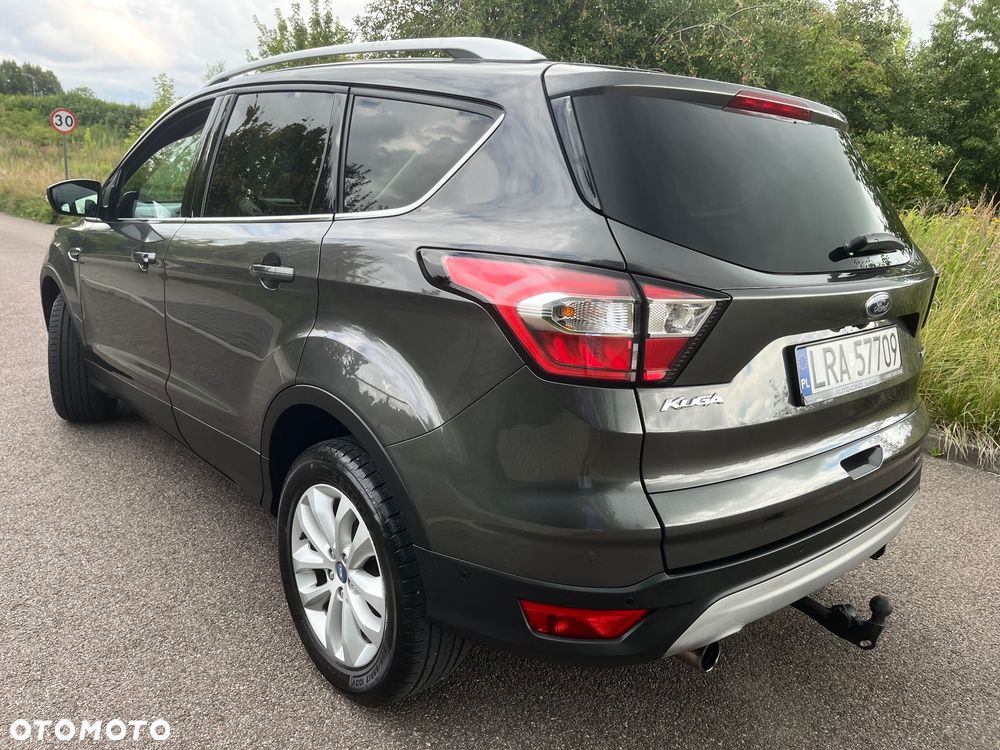 Ford Kuga - 11