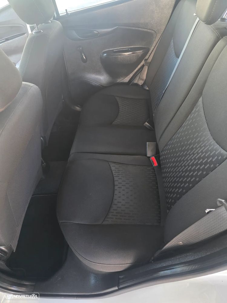 Opel Karl 1.0 Rocks - 28