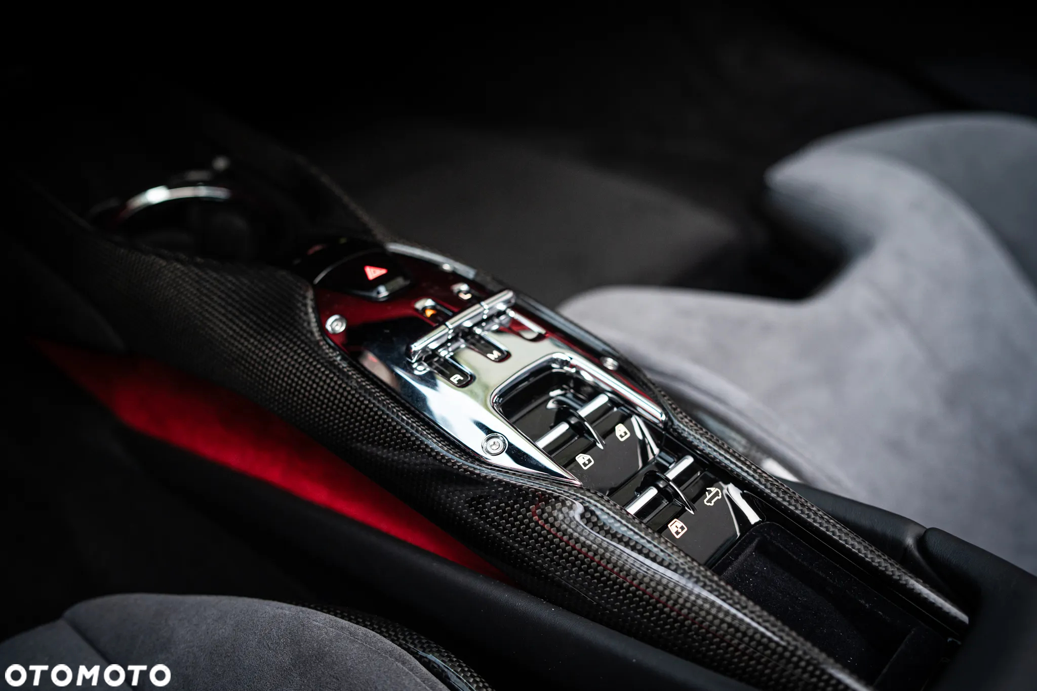 Ferrari 296 GTS - 20