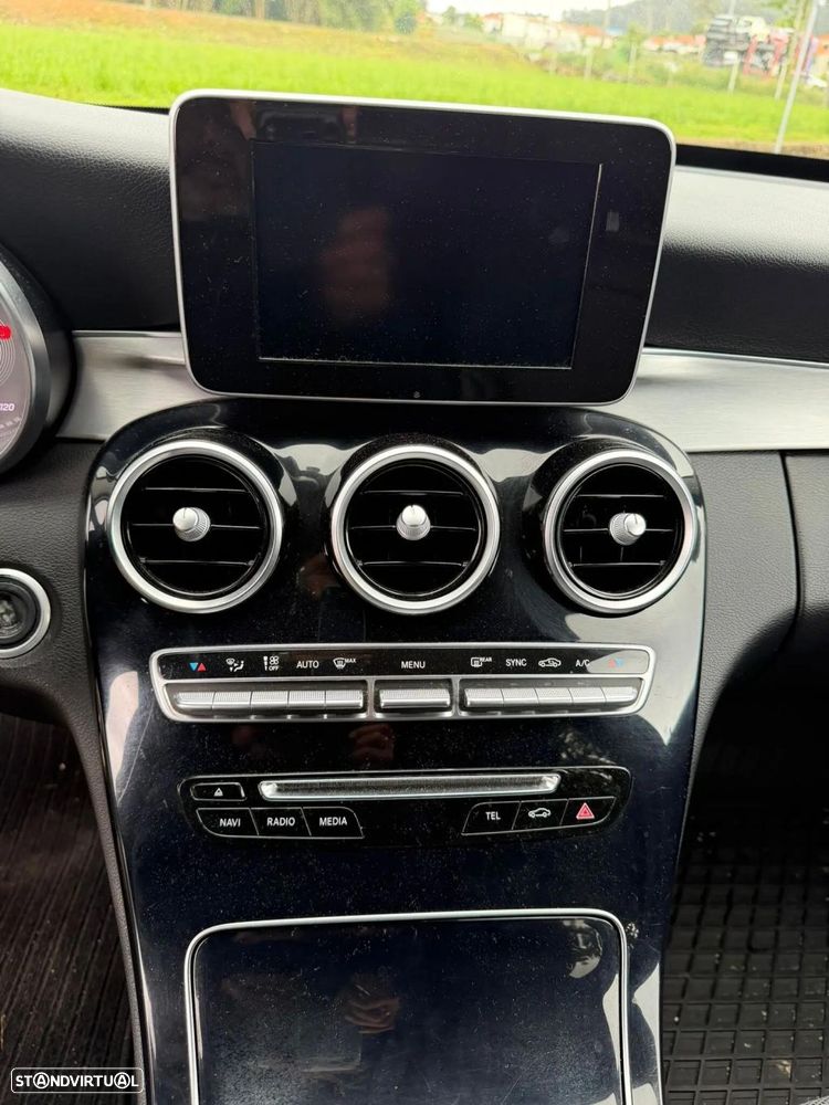 Mercedes-Benz C 220 - 11