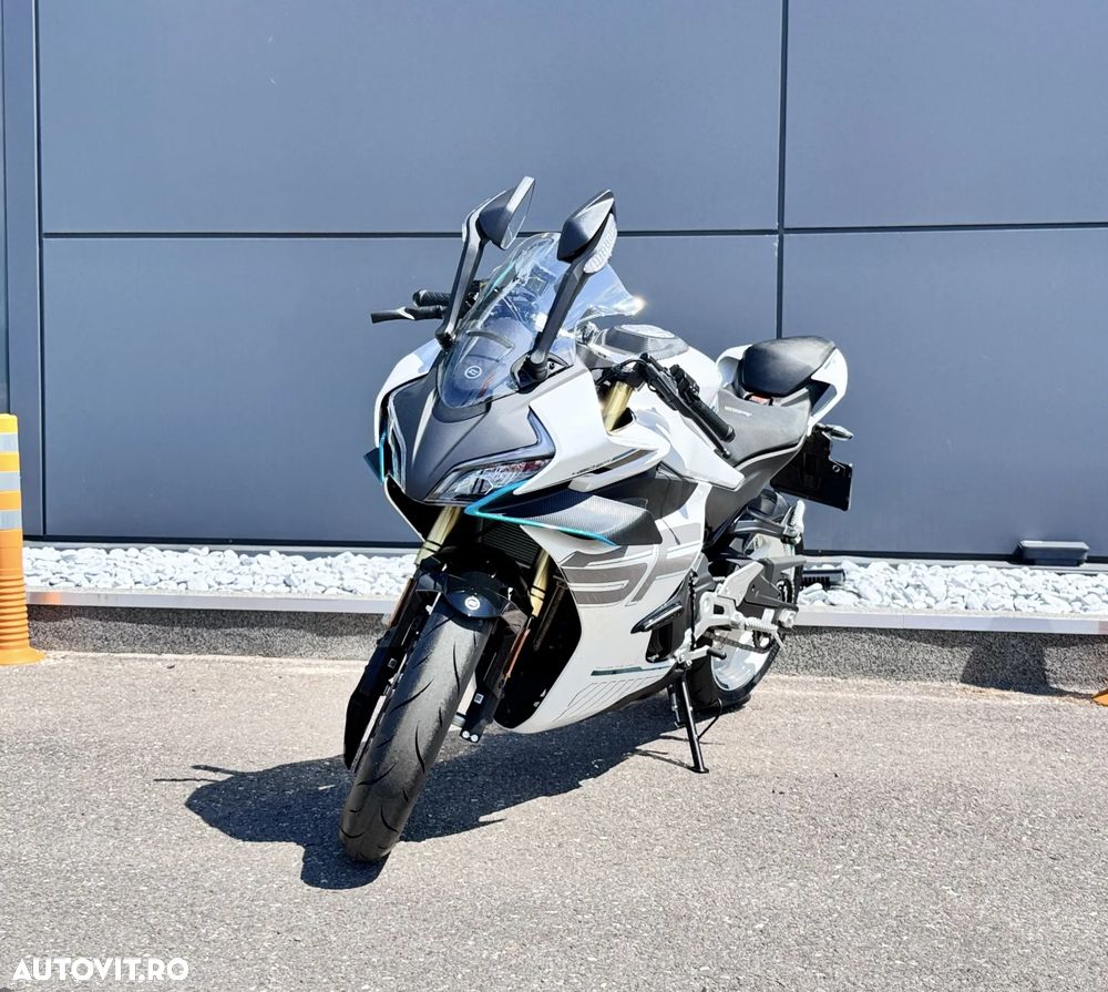 CF Moto 450 SR ABS - 2