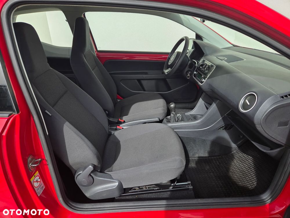 Volkswagen up! - 10
