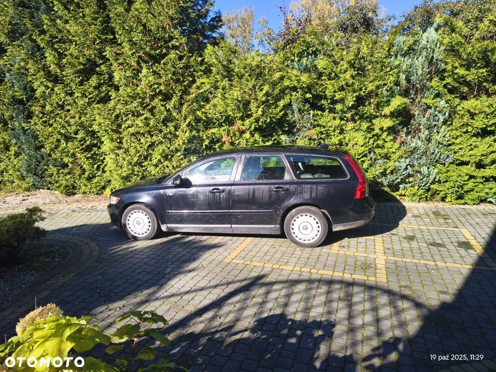 Volvo V50 - 1