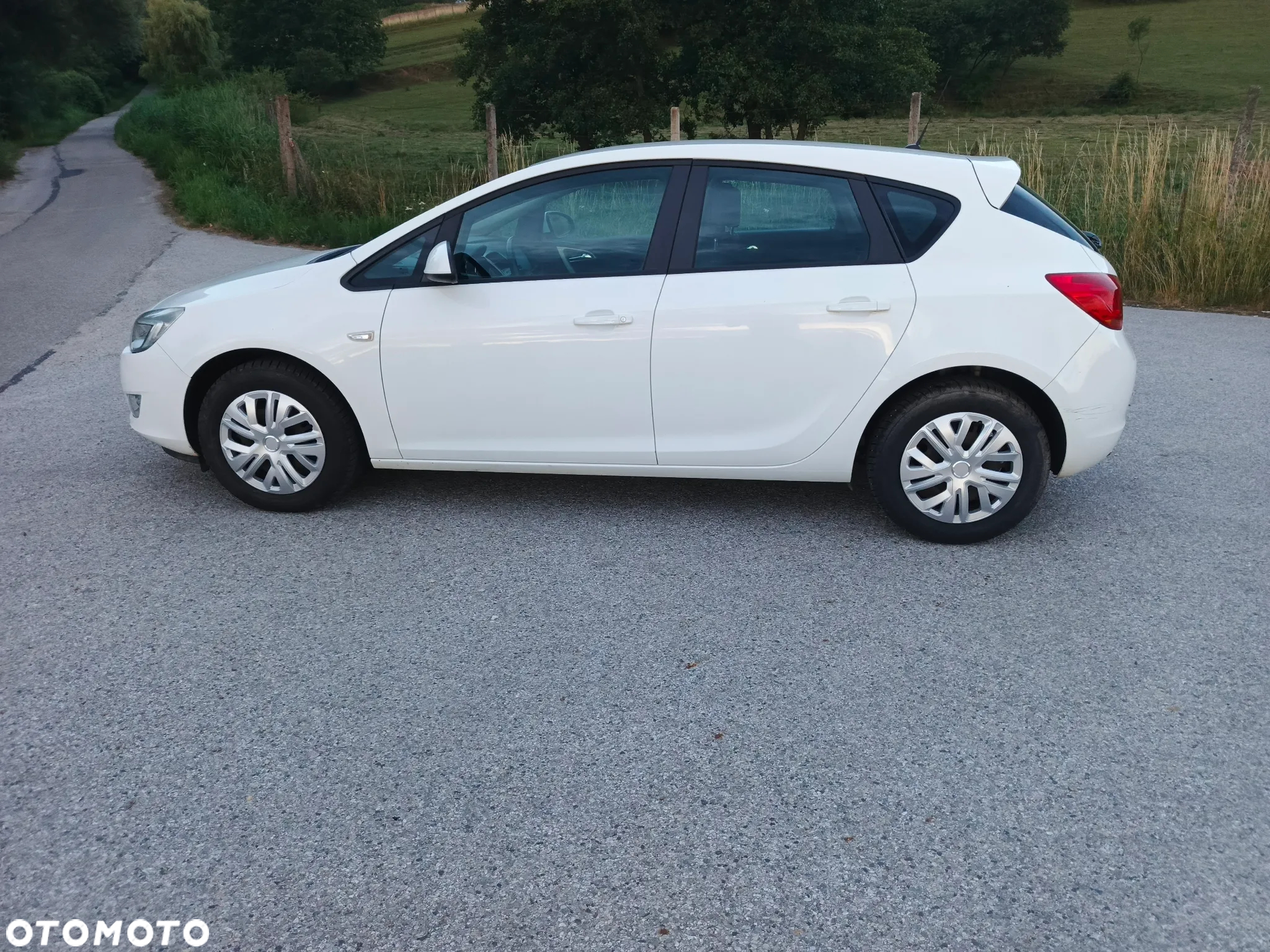 Opel Astra 1.4 Turbo Cosmo - 12