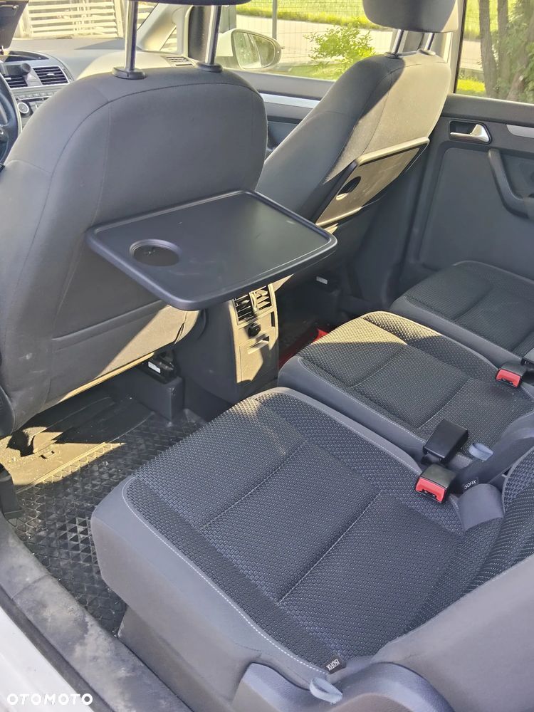 Volkswagen Touran 1.4 TSI Cross DSG - 7