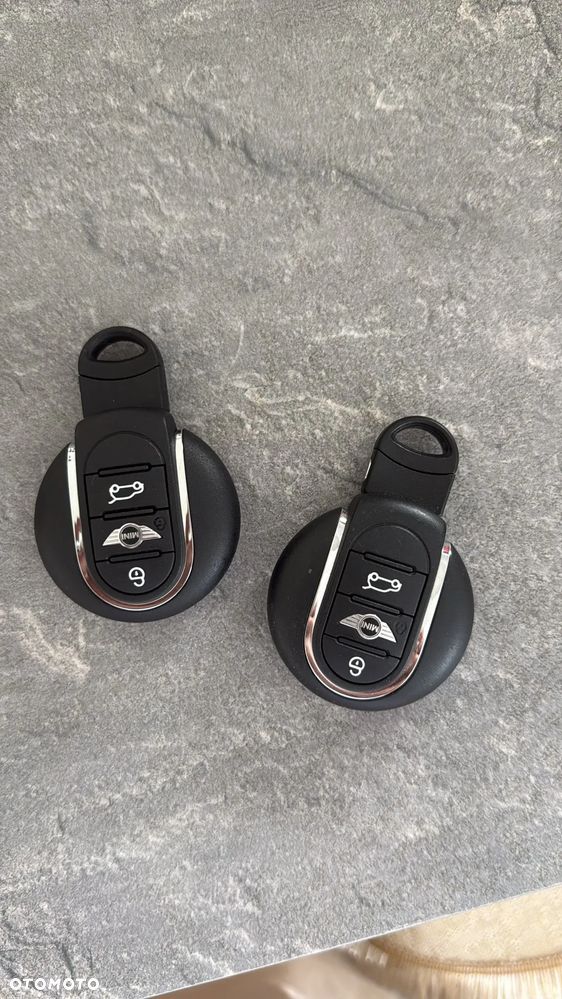 MINI ONE Standard - 16